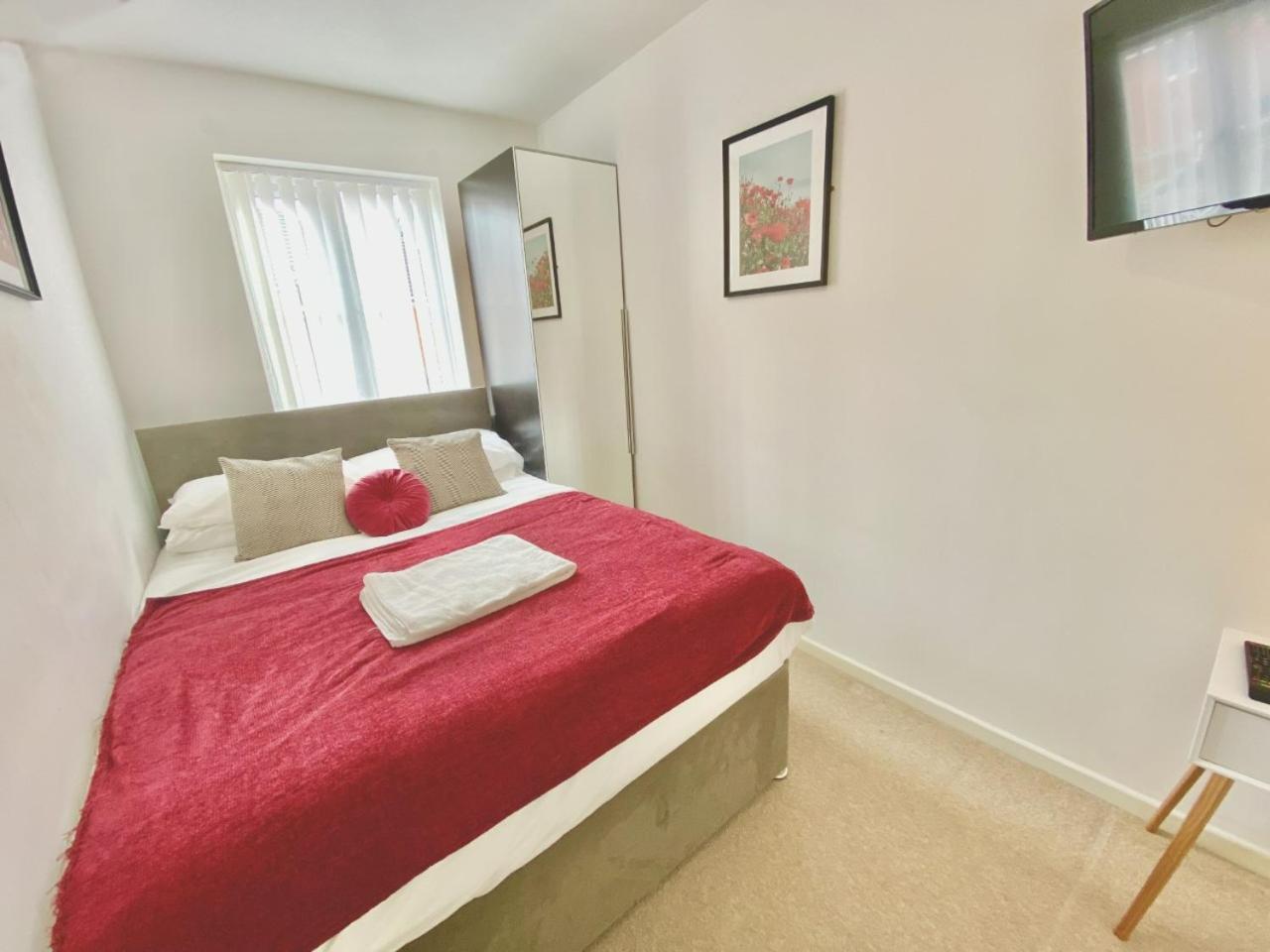 Walsall Group Accommodation Exterior photo